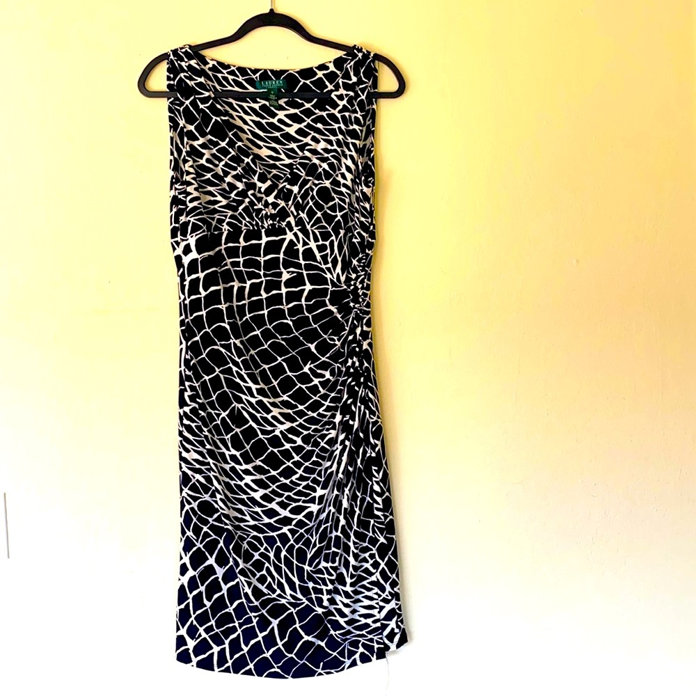 LAUREN RALPH LAUREN Printed Wrap Dress w. Ruching